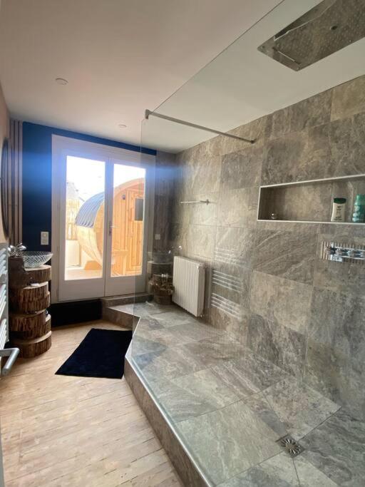 Spa Privatif Face Mer Riva Romantic & Spa Ouistreham Exteriör bild